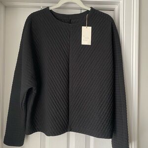 A New Day Quilted Black Sweatshirt Size L NWWT
